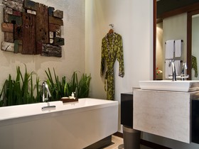 Seminyak Icon