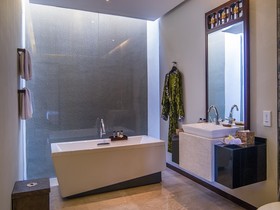 Seminyak Icon