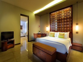 Seminyak Icon