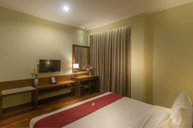 Seminyak Square Hotel