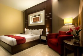 Seminyak Square Hotel