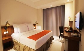 Signature Seminyak Smart Hotel