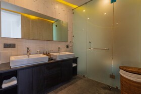 Taman Mesari Luxury Villa