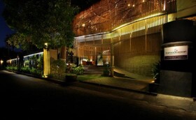 Taman Mesari Luxury Villa