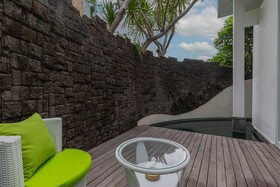 Taman Mesari Luxury Villa