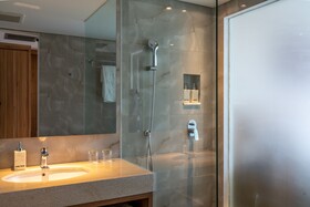 The Capital Hotel & Resort