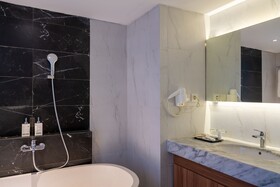 The Capital Hotel & Resort