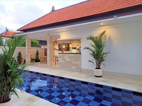 The Eight Bali