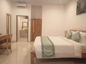 The Eight Bali