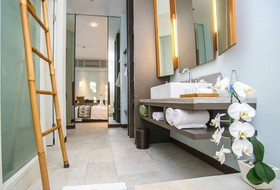 The Elysian Boutique Villa Hotel
