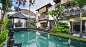The Khayangan Dreams Villa Seminyak