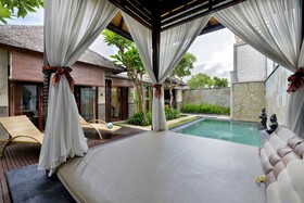 The Khayangan Dreams Villa Seminyak