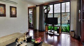 The Khayangan Dreams Villa Seminyak