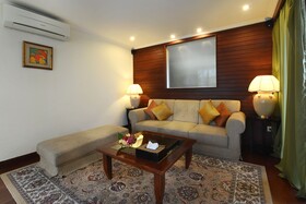 The Khayangan Dreams Villa Seminyak