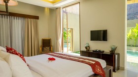 The Kumpi Villas