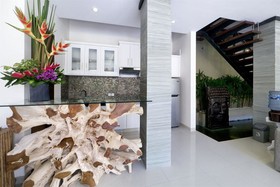 The Kumpi Villas