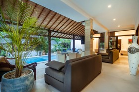 The Mawar Estate