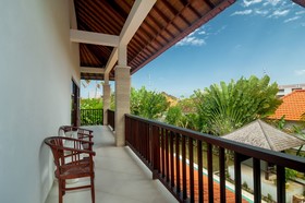 The Mawar Estate