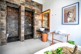 The Melo Hotel