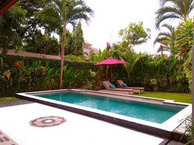 The Nenny Bali Villa