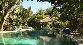 Tonys Villas & Resort