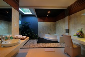 Tonys Villas & Resort