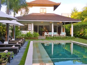 Umah Watu Villas