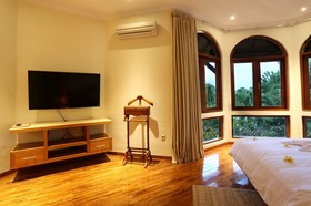 Urbanest Inn Villa