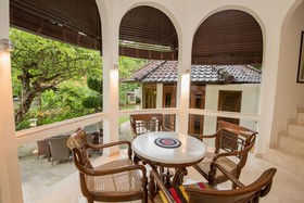 Urbanest Inn Villa
