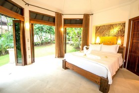 Urbanest Inn Villa