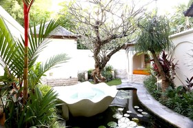 Urbanest Inn Villa