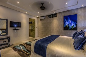 Villa Alchemy