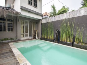 Villa Anggun - 1