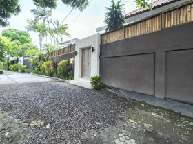 Villa Anggun - 1