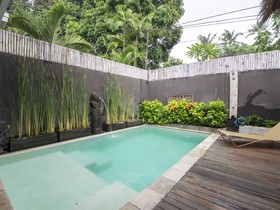 Villa Anggun - 1