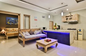 Villa Anggun - 1