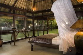 Villa Atas Ombak