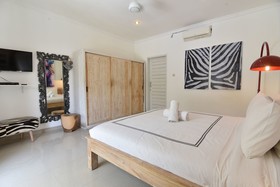 Villa Bamboo - Great Location Pool Villa in Seminyak