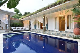 Villa Bamboo - Great Location Pool Villa in Seminyak