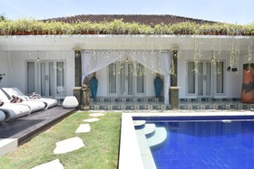 Villa Bamboo - Great Location Pool Villa in Seminyak