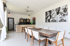 Villa Bamboo - Great Location Pool Villa in Seminyak