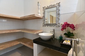 Villa Bamboo - Great Location Pool Villa in Seminyak