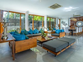 Villa Cendrawasih