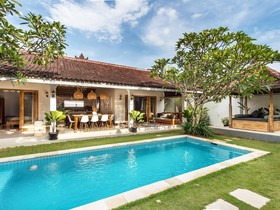 Villa Crystal