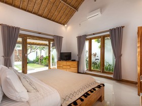 Villa Crystal