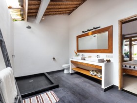 Villa Crystal