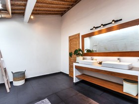 Villa Crystal