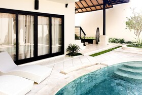 Villa De Malicott Athena