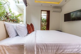 Villa Juna