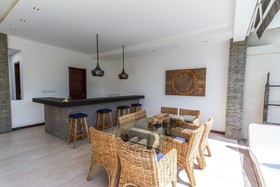 Villa Juna